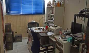 Imagem 6: Casa no Figueira 2 com 5 quartos se sendo 2 suites mais 2 banheiros Total de 4 banheiros