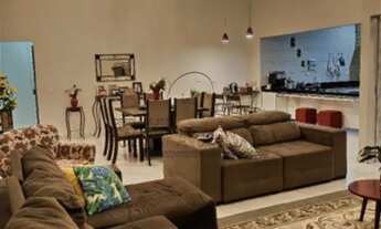 Imagem 3: Casa no Figueira 2 com 5 quartos se sendo 2 suites mais 2 banheiros Total de 4 banheiros