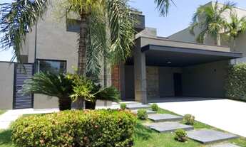 Imagem 2: Residência de Luxo no Residencial Eco Village I: 3 quartos, 3 suítes, 3 salas, 5 banheiros