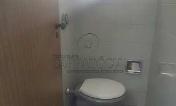 Imagem 6: Casa comercial com 7 salas, recepção, 3 banheiros, refeitório e 4 vagas de garagem. Locali