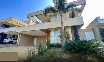 Imagem: Casa em condomínio de luxo para locação