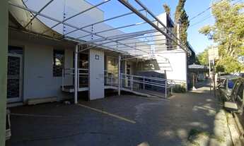 Imagem 2: Casa comercial para locação no Centro de São José do Rio Preto-SP: 10 salas, 5 banheiros