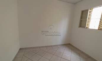 Imagem 7: Aluguel de Casa na Vila Bom Jesus em São José do Rio Preto-SP: 2 Quartos, 2 Salas, 1 Banhe