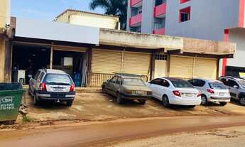 Imagem: 3 Lojas Comerciais Localizada na Rua 4A