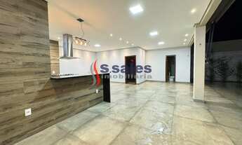 Imagem 4: CASA DE ALTO PADRÃO,3 SUÍTES SENDO 2 SUITES COM CLOSET, SALA COM PÉ DIREITO DUPLO,500M², F