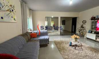 Imagem 3: EXCELENTE CASA COM 04 SUÍTES, SALA COM 02 AMBIENTES,400M²,COPA, COZINHA AMERICANA, ÁREA DE