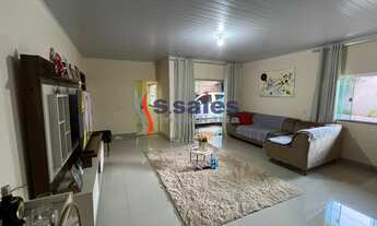 Imagem 2: EXCELENTE CASA COM 04 SUÍTES, SALA COM 02 AMBIENTES,400M²,COPA, COZINHA AMERICANA, ÁREA DE