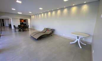 Imagem 5: LUXUOSA CASA COM 04 SUÍTES SENDO 02 SUÍTES COM CLOSET E VARANDA, SALA COM PÉ DIREITO DUPLO