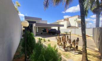 Imagem 3: CASA MODERNA ESCRITURADA, 800M², 04 SUITES SENDO 1 COM CLOSET, LAVABO, PE DIREITO DUPLO, A