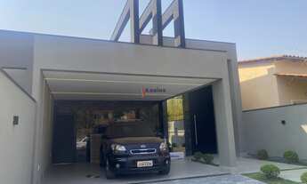 Imagem 2: EXCELENTE CASA DE ALTO PADRÃO COM 03 SUITES,400M², SALA COM PÉ DIREITO ALTO, FINO ACABAMEN