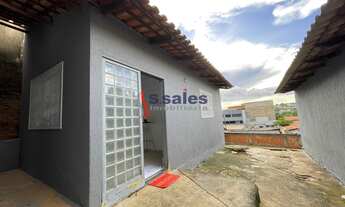 Imagem 4: Lote de 468m² com 3 kitinetes - Oportunidade de negócio