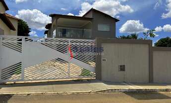 Imagem: Lote com 2 Casas em Condomínio Fechado