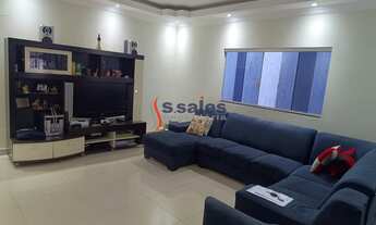 Imagem 4: Casa no Jóquei com 3 quartos em lote de 400m²