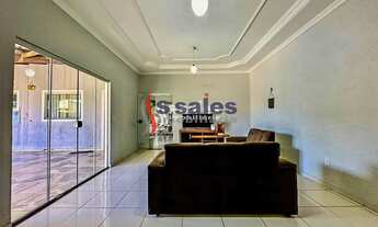 Imagem 4: 3 dormitórios, 1 suítes, 4 banheiro, 6 vagas na garagem, 200M² de Área Construída