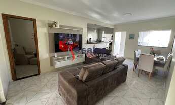 Imagem 4: EXCELENTE CASA 3 QUARTOS SENDO 1 SUITE, SALA COM DOIS AMBIENTES, COZINHA COM ARMÁRIOS PLAN