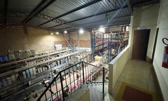 Imagem: 2 banheiro, 900M² de Área Construída