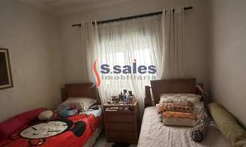 Imagem 6: 3 dormitórios, 1 suítes, 4 banheiro, 200M² de Área Construída