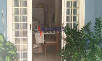 Imagem: 3 dormitórios, 1 suítes, 2 banheiro, 3