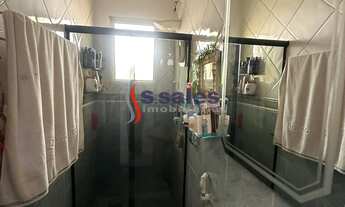 Imagem 7: 3 dormitórios, 1 suítes, 4 banheiro, 200M² de Área Construída