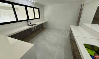 Imagem 5: 5 dormitórios, 4 suíte, 8 banheiro, 7 vagas na garagem, 550M² de Área Construída