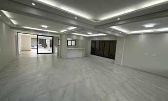 Imagem 3: 5 dormitórios, 4 suíte, 8 banheiro, 7 vagas na garagem, 550M² de Área Construída