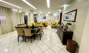 Imagem 4: CASA COM 08 QUARTOS, 02 SUÍTES SENDO 1 COM CLOSET, 832M²,FINO ACABAMENTO, ÁREA VERDE, PISC