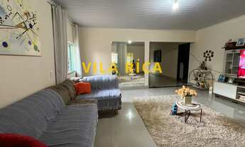 Imagem 3: EXCELENTE CASA COM 04 SUÍTES, SALA COM 02 AMBIENTES,400M²,COPA, COZINHA AMERICANA, ÁREA DE