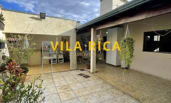 Imagem: 3 dormitórios, 1 suítes, 2 banheiro