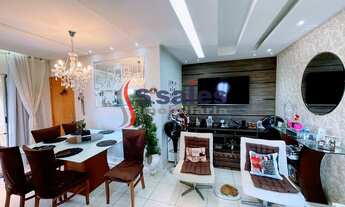 Imagem 2: Cobertura Moderna em Condomínio Fechado com Lazer Completo