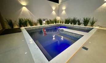 Imagem 5: Casa com fachada imponente em Condomínio Fechado em Arniqueiras