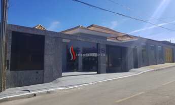 Imagem: Excelente Casa na Rua 4 de Vicente Pires