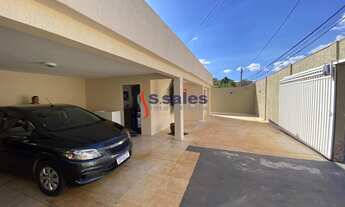 Imagem 2: Casa com 3 Quartos com Edícula na Rua 4 de Vicente Pires