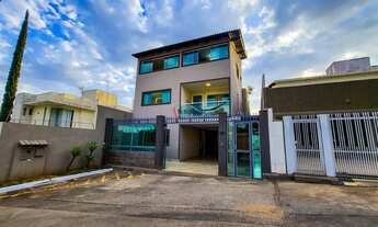 Imagem: Casa Moderna com 6 Quartos na Rua 4 de Vicente