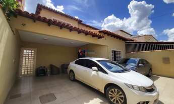 Imagem: Excelente Casa com 5 quartos no Guará 2