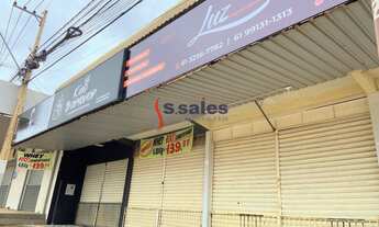 Imagem: PRÉDIO COMERCIAL COM LOJA E APARTAMENTOS