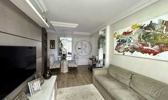 Imagem 3: Apartamento de 3 dorms, 1 vg, sacada, condomínio clube no Tingui. Finamente decorado. Opor