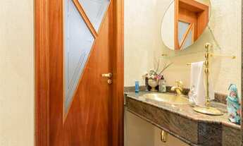 Imagem 7: 3 dormitórios, 1 suítes, 3 banheiro, 3 vagas na garagem