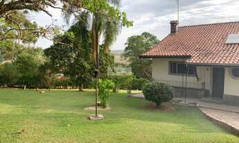 Imagem 6: Chácara a venda com 2.760m² de terreno e 391m² de área construída, com 03 suítes, cozinha