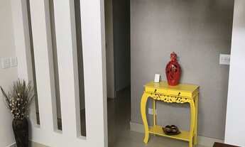 Imagem 3: Casa à venda no Condomínio Parque do Varvito com 190m² de área construída e 260m² de área