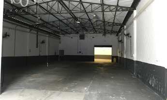 Imagem 2: Imóvel comercial à venda no Bairro Jardim Novo Itu com 446m² de área construída, sendo 562