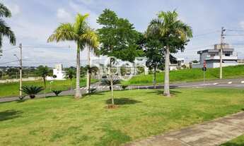 Imagem 3: Terreno à venda no condomínio Central Parque em salto com 300m² área total leve aclive