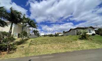 Imagem: Ótimo terreno, com área total de 1000m²