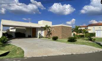 Imagem 2: Casa à venda no condomínio Xapada em Itu com 4 suítes, acabamentos de primeira e linda vis