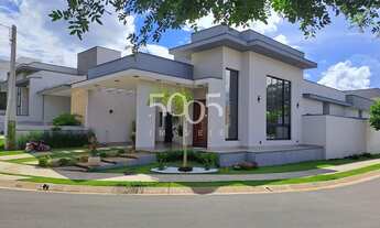 Imagem: Casa térrea em condomínio à venda no