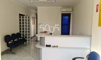 Imagem 2: Imóvel comercial à venda e locação no Bairro Brasil com 240m² de área construída, sendo 30