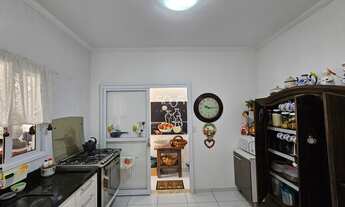 Imagem 4: Casa à venda no Condomínio Aldeia de Espanha com 3 suítes, 151m² de área construída e 362m