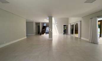 Imagem 5: Casa à venda no condomínio Plaza Athenee com 486m2 de construção e 1000m2 de terreno. Loc