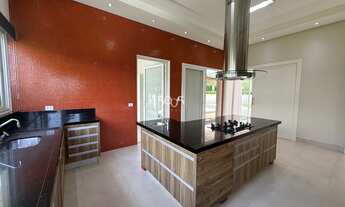 Imagem 7: Casa à venda no condomínio Plaza Athenee com 486m2 de construção e 1000m2 de terreno. Loc