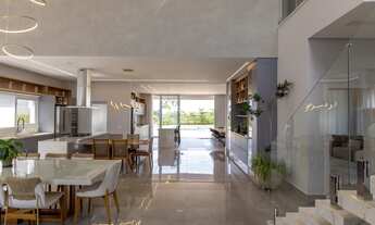 Imagem 1: Casa à venda no condomínio Parque Ytu Xapada, 4 suítes, 432m² de área construída e 1000m²