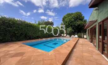 Imagem: Casa estilo colonial à venda no Condomínio